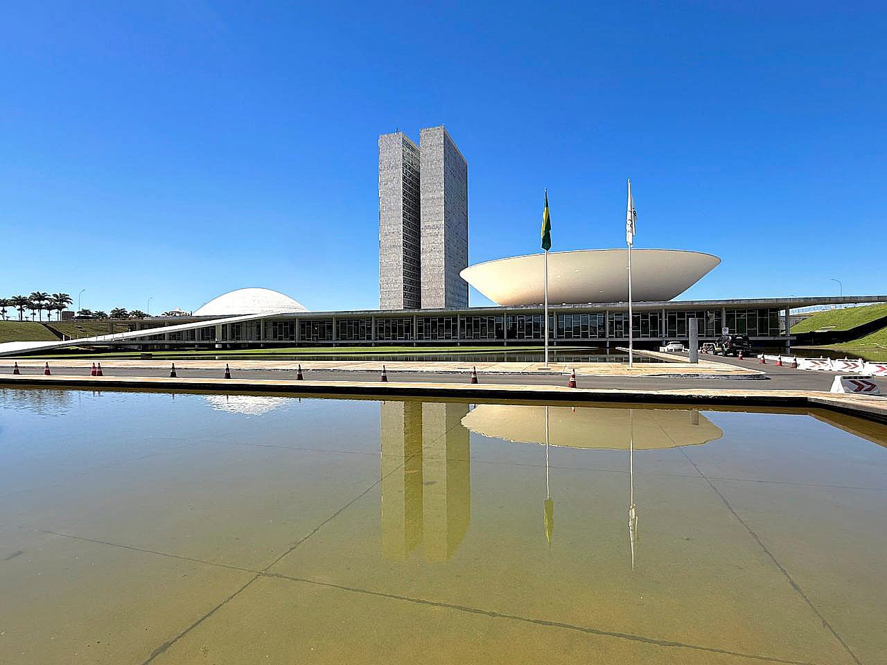 Centrão reconhece vitória de Lula e isola Flávio Bolsonaro na contestação das eleições