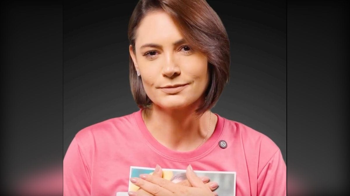 Michelle vira porta-voz de Bolsonaro e diz que momento é de "união"