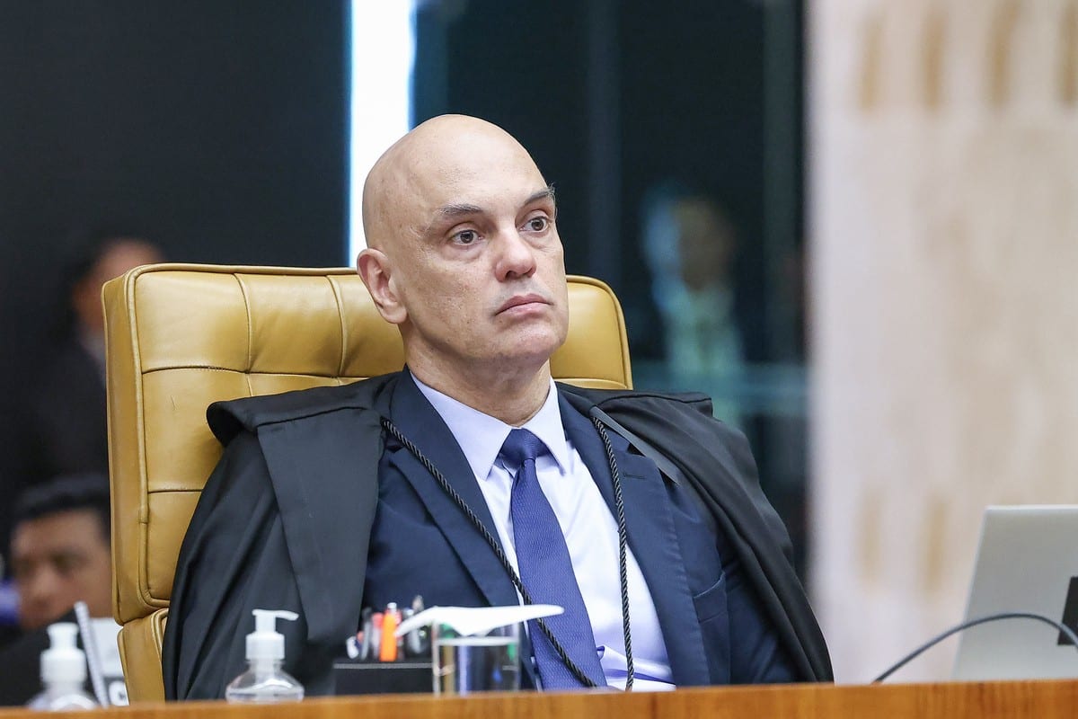 Encontro entre Moraes e PF gera clima de desconfiança no STF entre ministros próximos de Bolsonaro