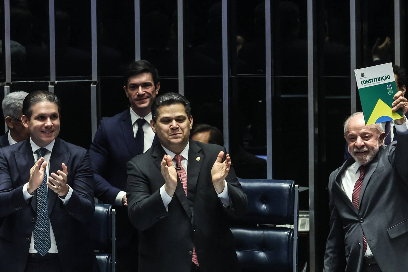 Lula chama antigo rompimento com Alcolumbre de 'futrica' e diz que autoritarismo ameaça a democracia