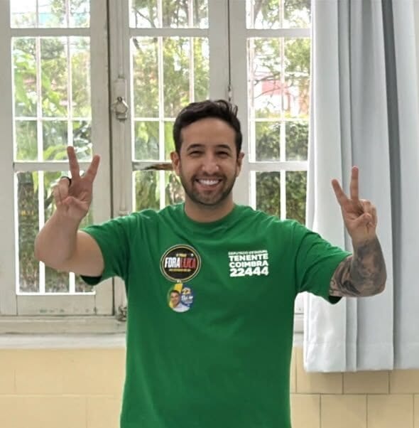 Idealizador das escolas cívico-militares em SP, Tenente Coimbra garante 3º mandato na Alesp