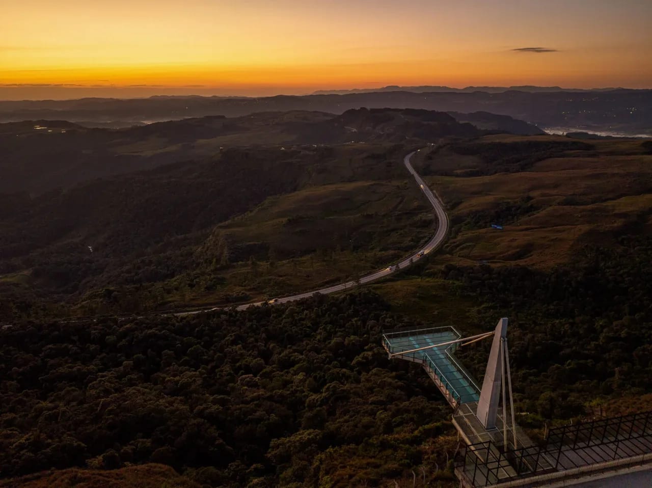Frio de até 0 °C e risco de geada marcam segunda em SC