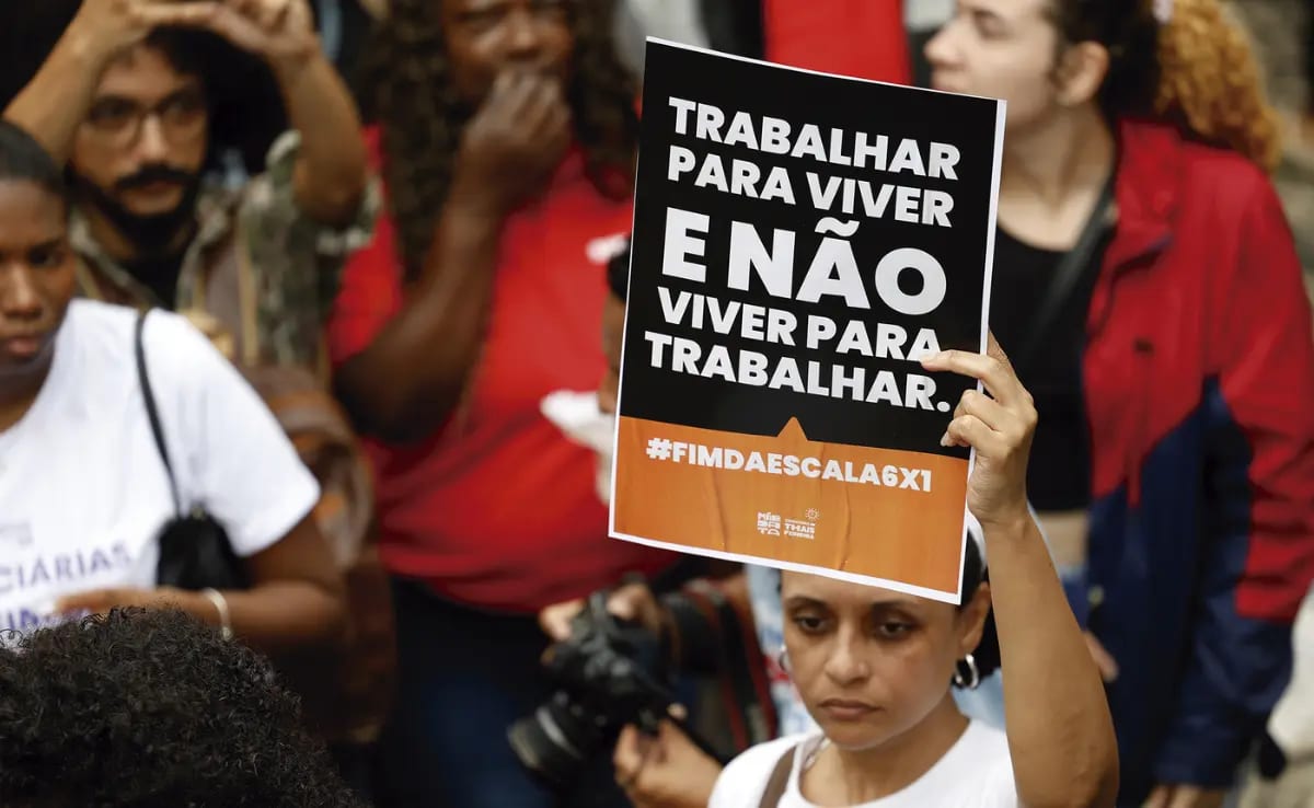 Paulo Paim: ‘Tudo indica que votação do fim da escala 6×1 deve acontecer após primeiro turno’