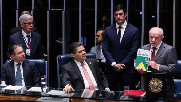Emenda Constitucional garante aposentadoria especial a agentes de saúde e de combate a endemias