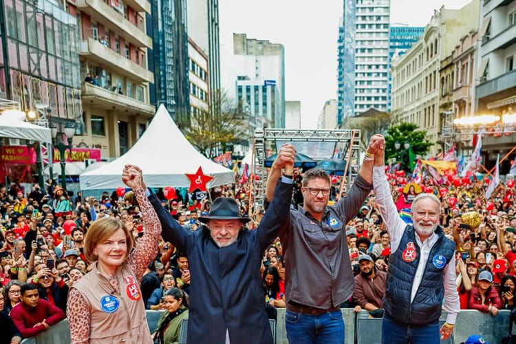 No Paraná, Lula ganhou 511 mil votos a mais e estado ajudou na virada nacional