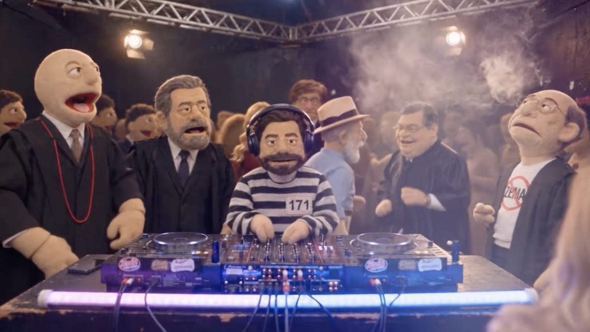 Zema publica vídeo de IA com Vorcaro DJ e Lula na pista