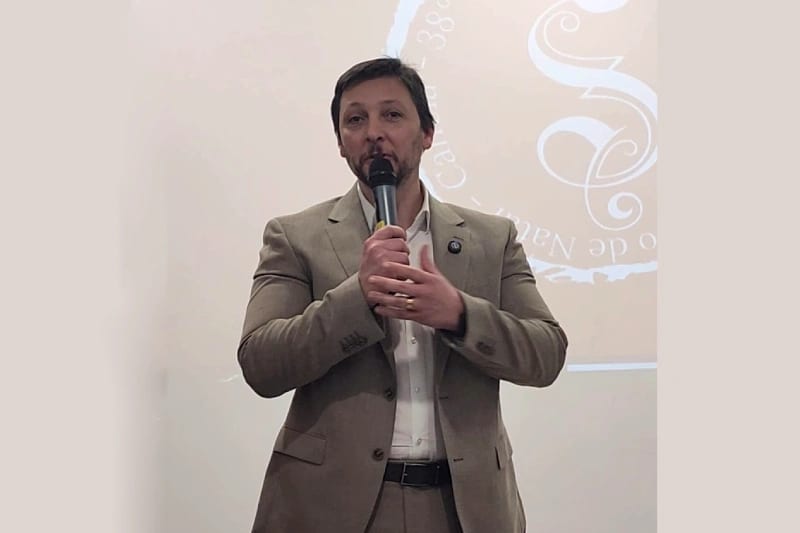 Gilberto Cezar diz que Canela captou recursos e abriu licitações para repavimentar ruas
