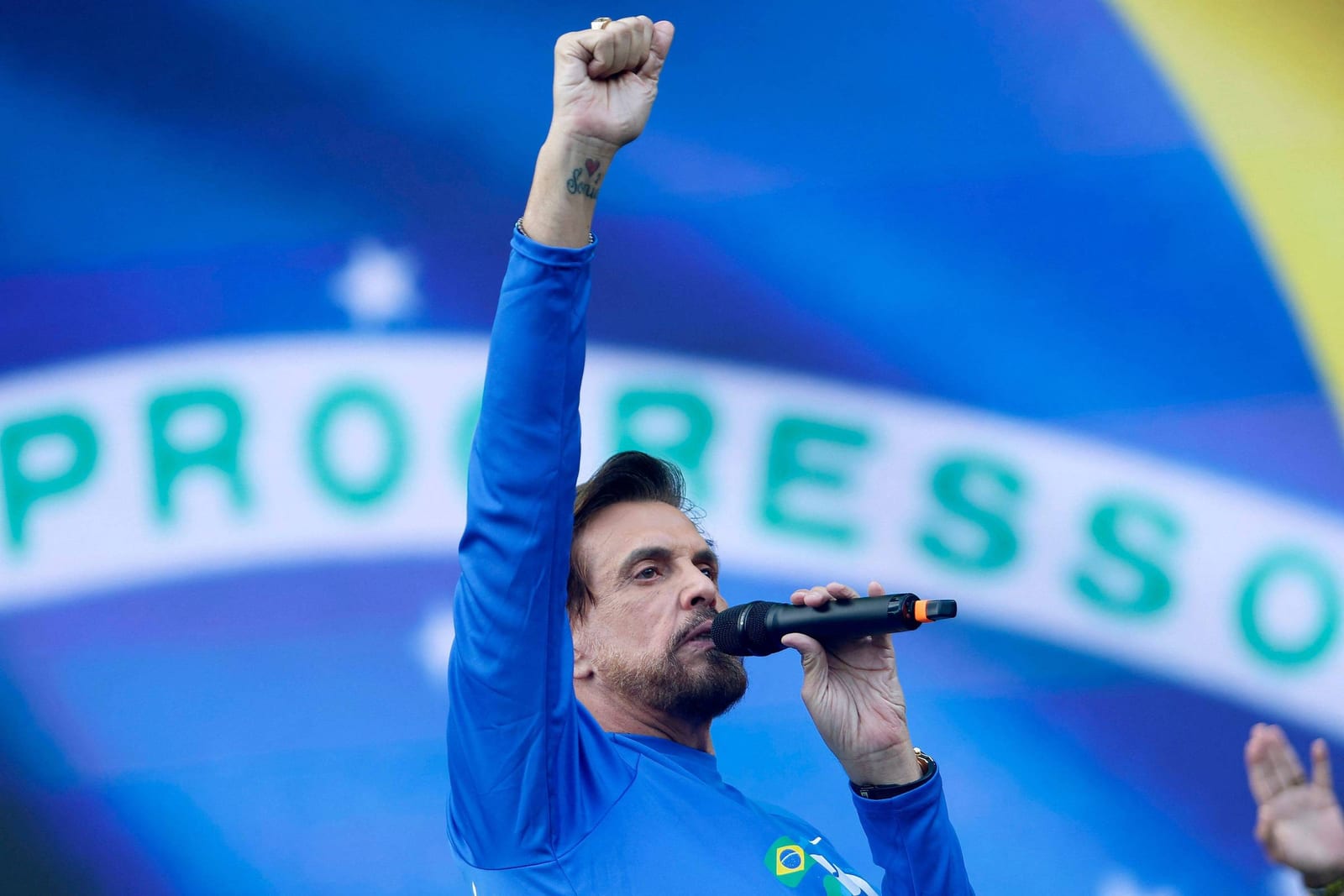 Estevam Hernandes declara voto em Flávio Bolsonaro para presidente
