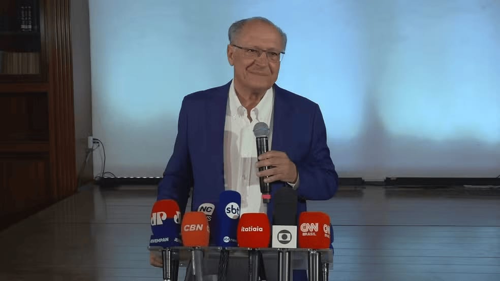 Articulador de Lula com empresários e negociador no tarifaço, Alckmin é reeleito vice-presidente