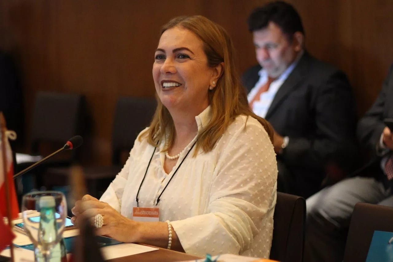 Fátima Gavioli volta à Seduc com foco na aprendizagem, especialmente matemática