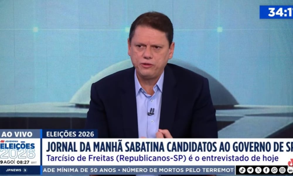 Tarcísio confirma agenda com Flávio Bolsonaro em Barretos