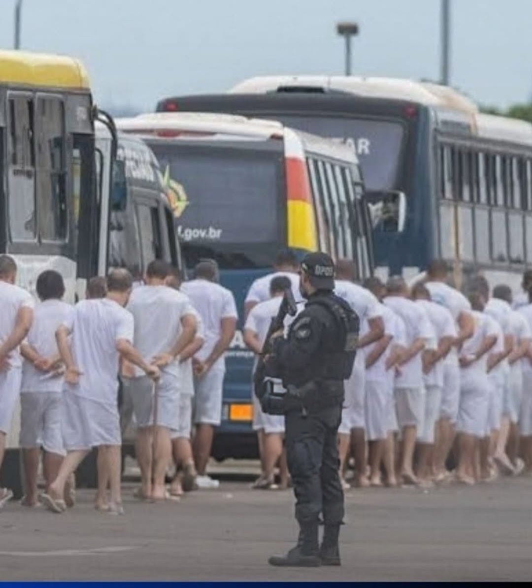Saída quinzenal de detentos no DF foi antecipada às vésperas do 1º turno