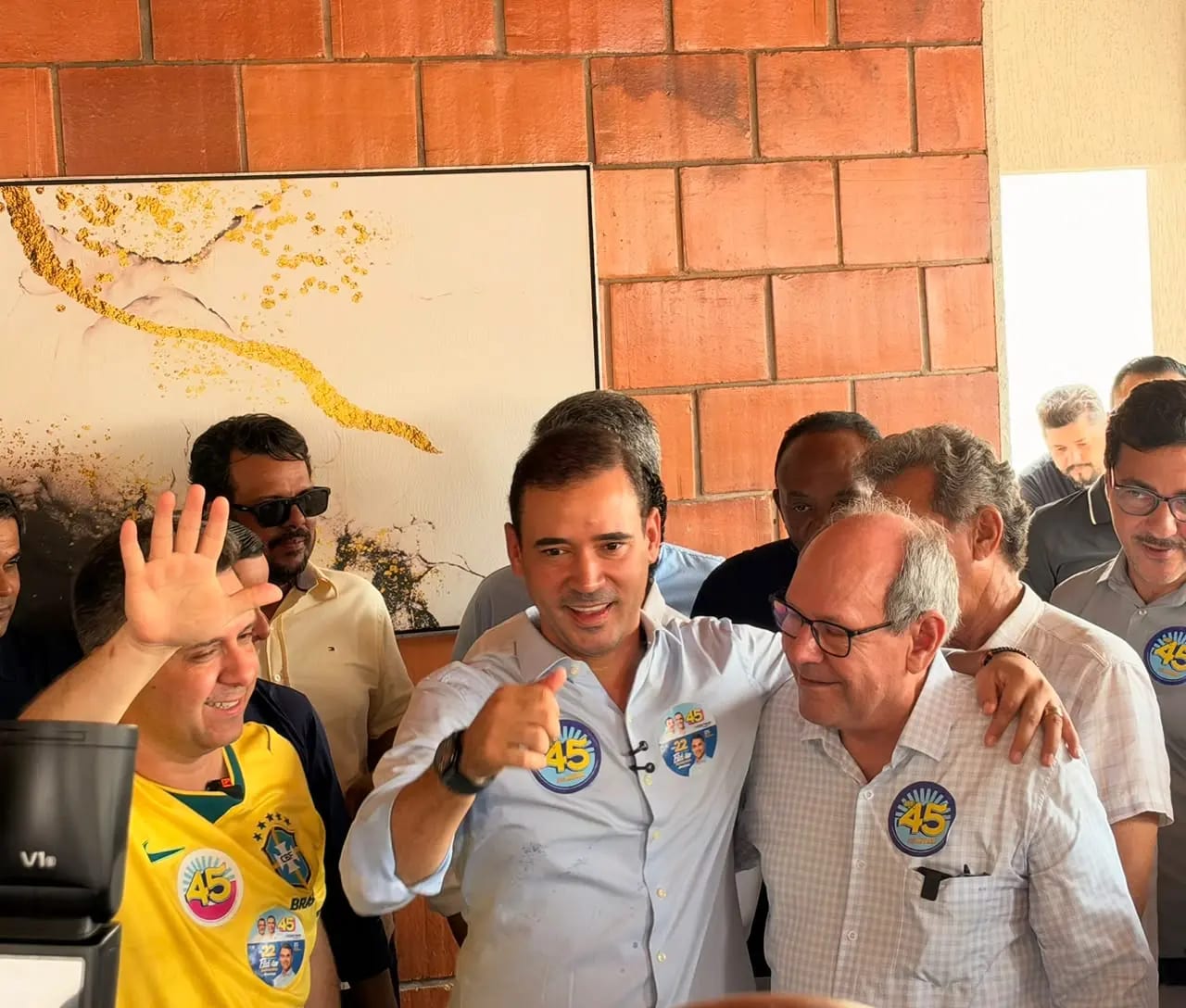 Ronaldo e Tiago Dimas deixam base de Dorinha e anunciam apoio a Vicentinho Júnior no segundo turno