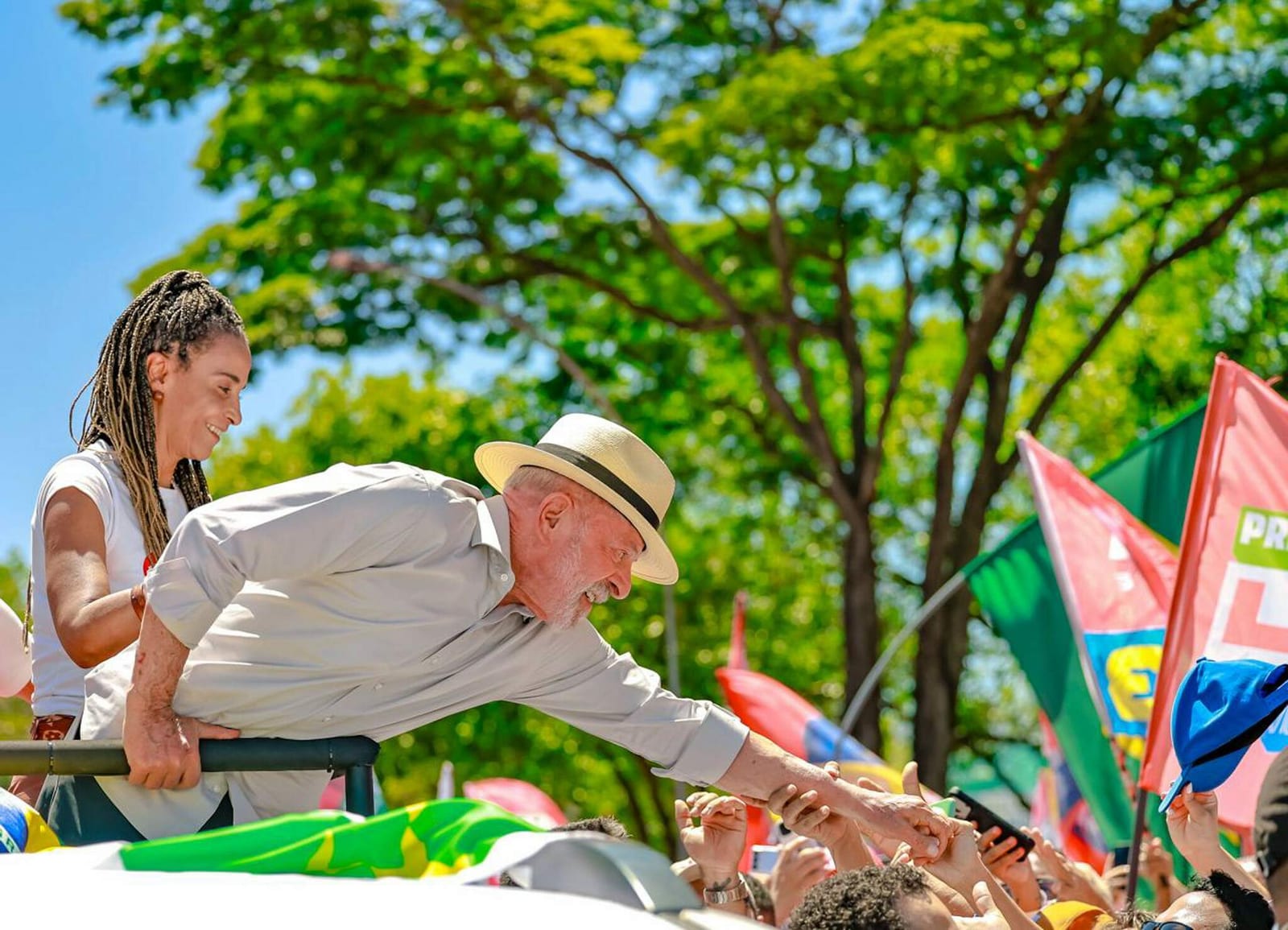 Lula indica ida a debates e volta a se contrapor a Flávio com defesa do fim da escala 6×1