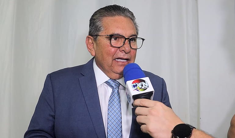 Adriano Galdino descarta articulação para assumir secretaria, mas admite deixar ALPB se for convidado por Lucas Ribeiro
