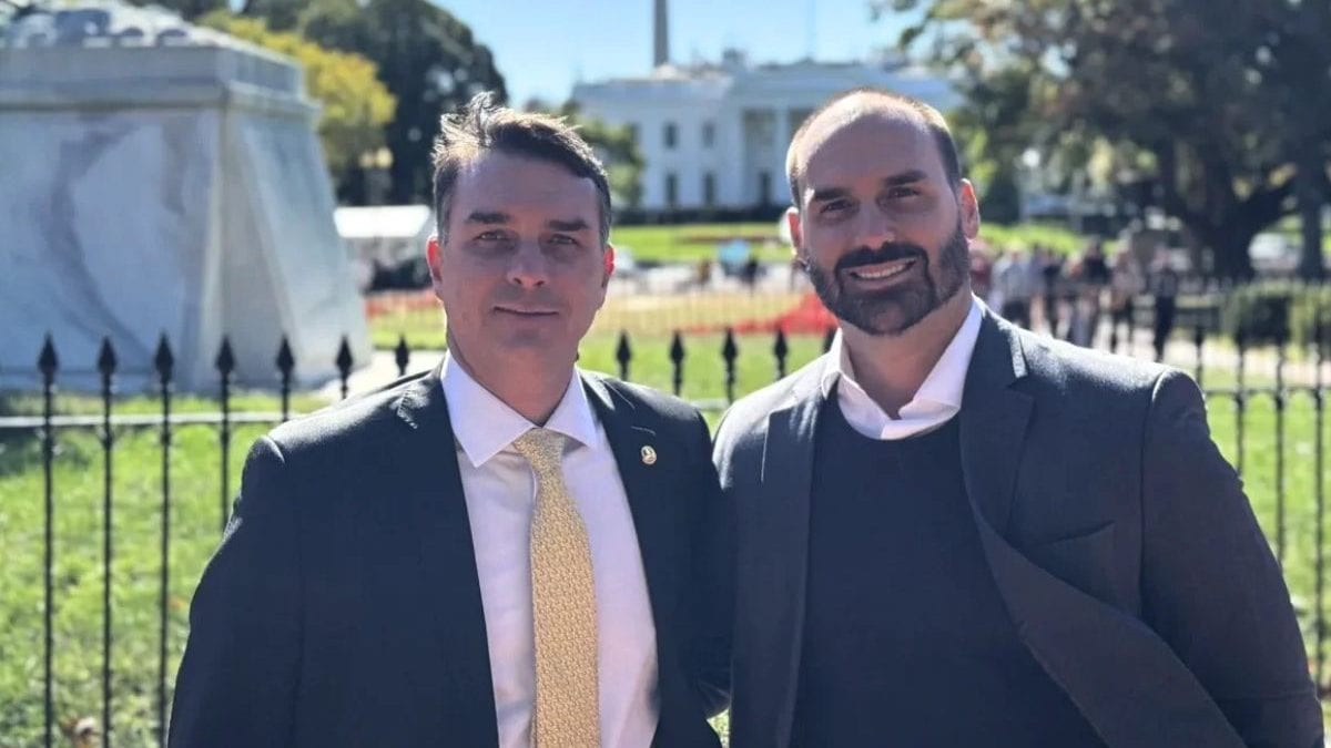 Flávio encontrará Eduardo Bolsonaro nesta quarta-feira (28) após pedir asilo político nos Estados Unidos