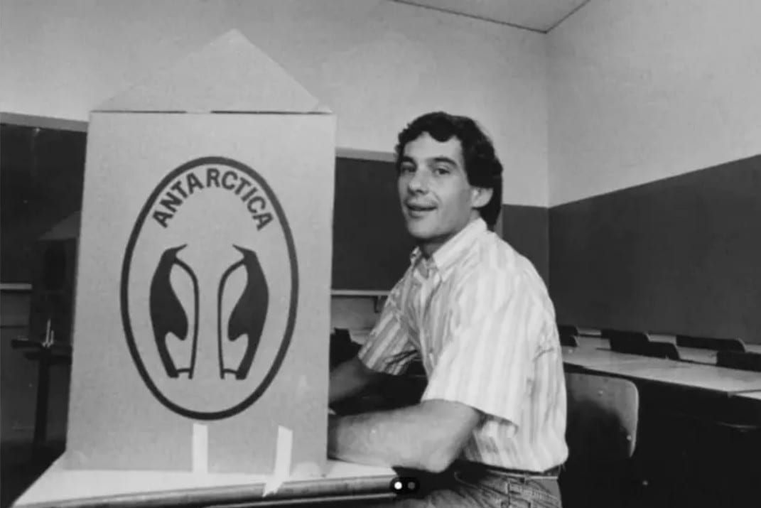 Antarctica patrocinou cabines de votação entre 1989 e 1998