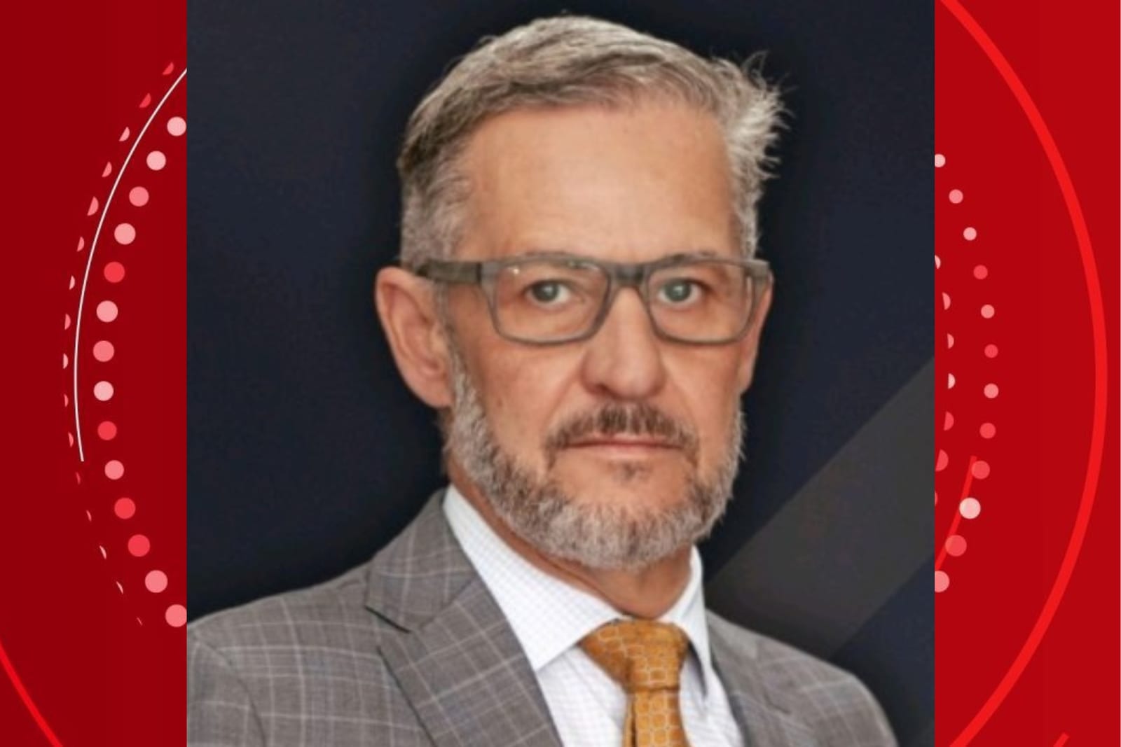 Doutor Alexandre Salomão (Mobiliza) concorre ao governo do PR com o número 33