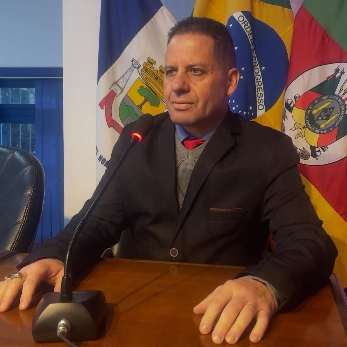 Alberi Dias pediu informações sobre famílias atingidas pelo temporal em Canela