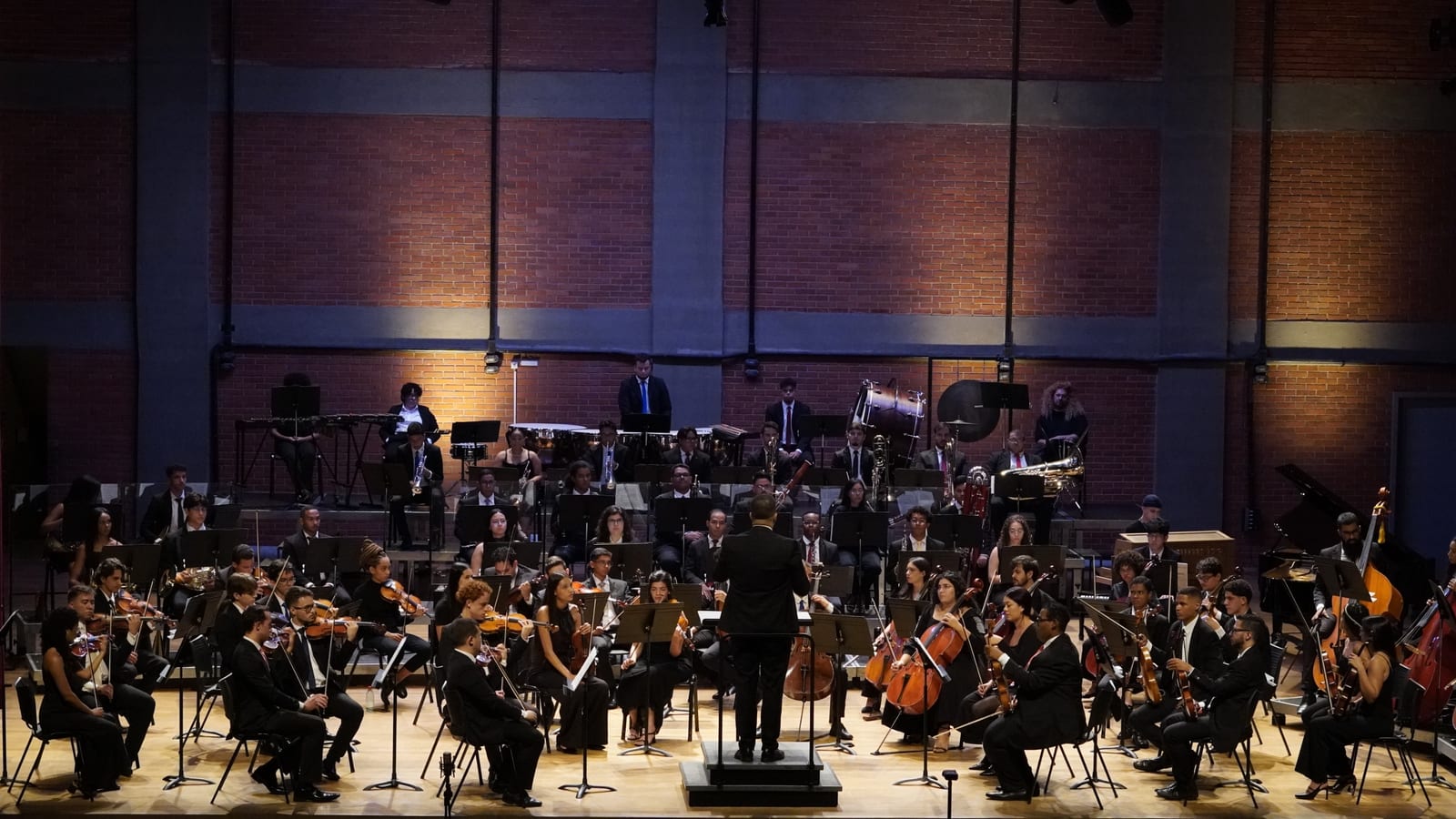 Orquestra Sinfônica Jovem de Goiás recebe violinista Guido Sant’Anna em concerto gratuito
