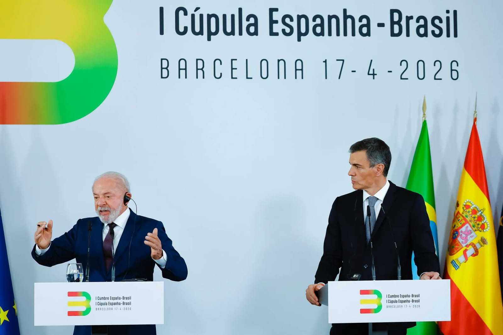 Premiê da Espanha declara apoio a Lula e vincula eleição à defesa da democracia: ‘Brasil merece seguir avançando’
