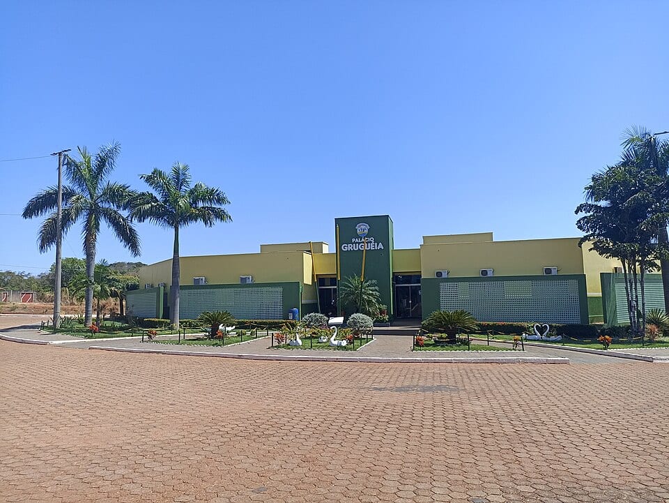 Wanderly Leite nomeia Keila Fonseca procuradora‑geral de Aguiarnópolis