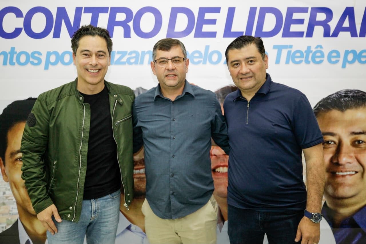 Denis reúne Rodrigo Ashiuchi e Marcio Alvino em encontro em Suzano