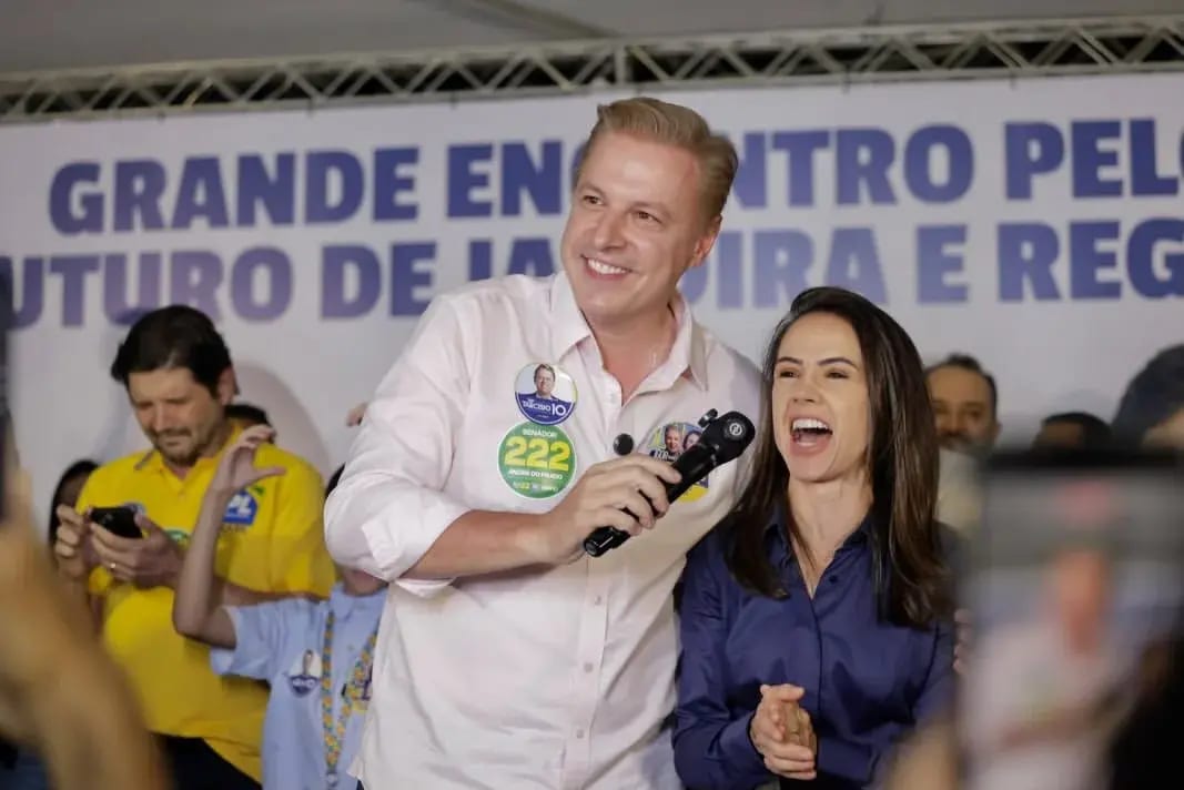 Bruna Furlan e Igor são eleitos com votação recorde em Barueri
