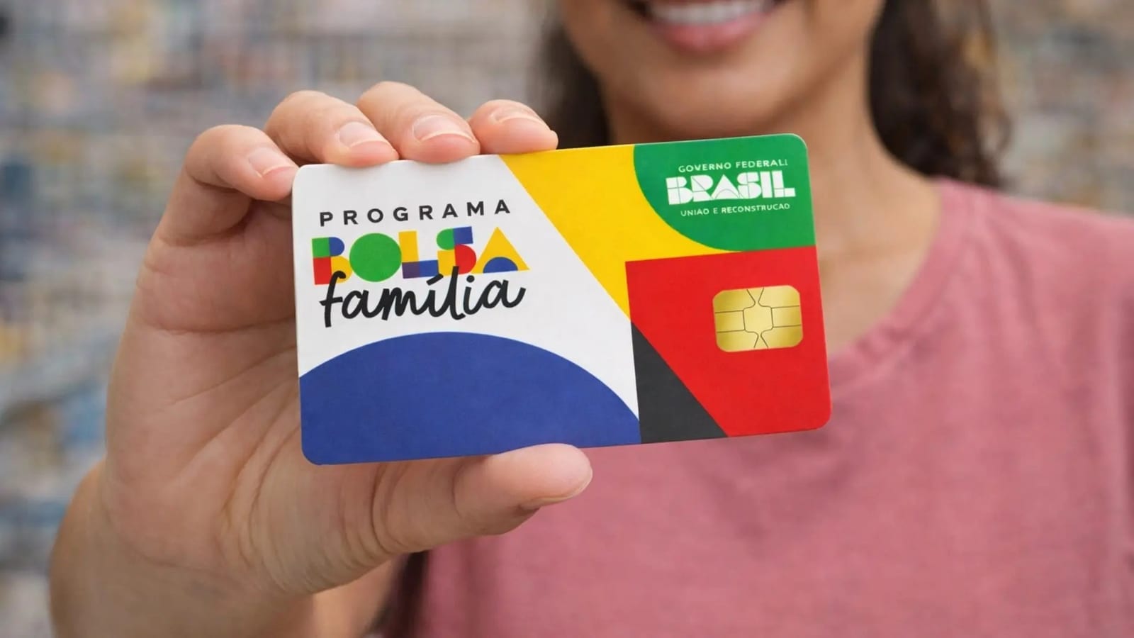 Bolsa Família terá pagamentos antecipados para 19,2 milhões de famílias antes das eleições
