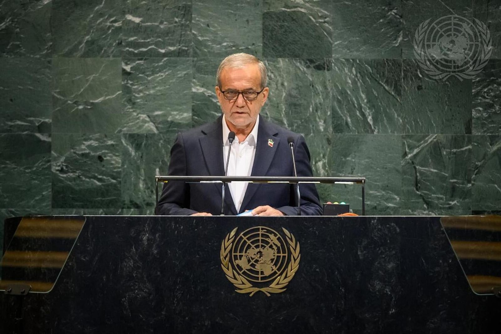 Presidente do Irã agora diz que sanções dos EUA prejudicam o país