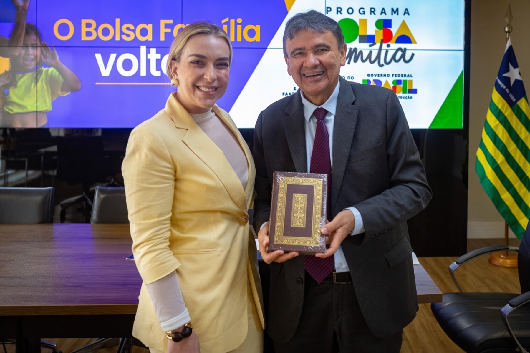 Amiga de Lulinha fez 40 visitas a órgãos do governo Lula