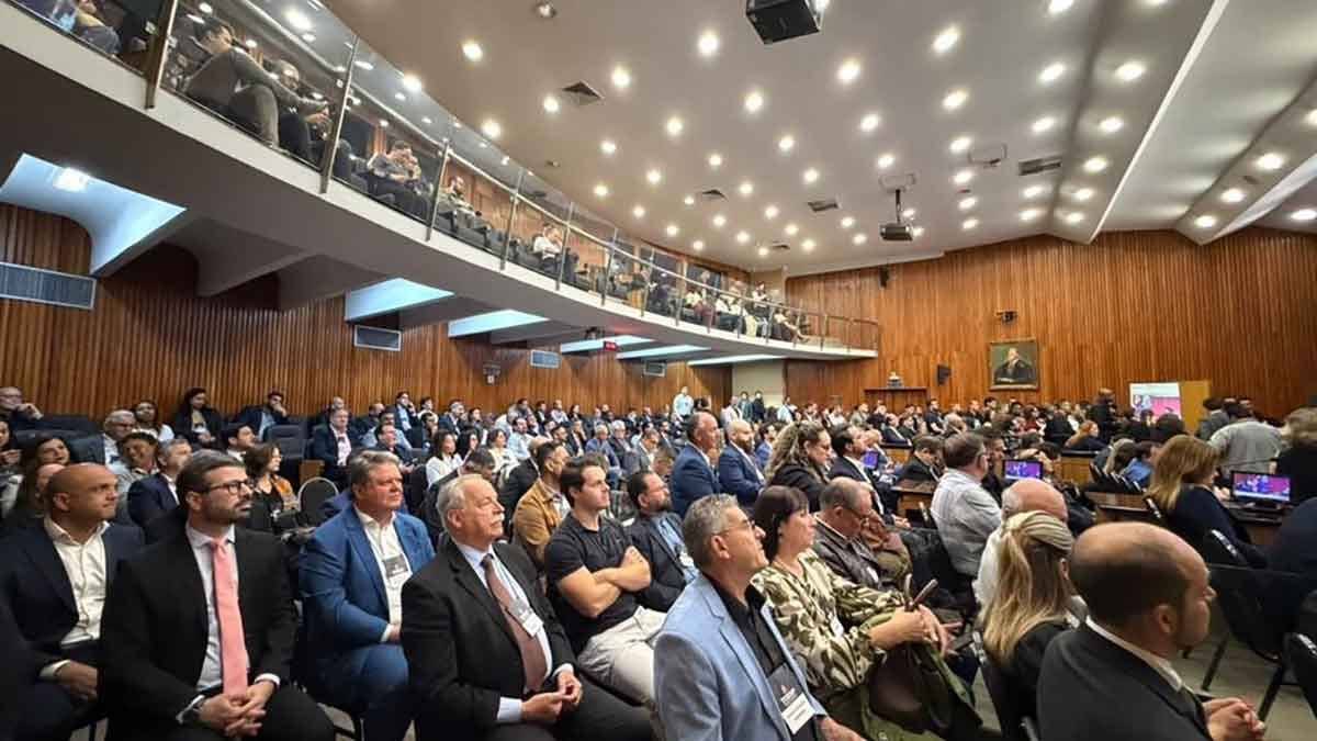Barueri está entre os 13 municípios de SP premiados com Selo Ouro Ouvidoria Cidadã