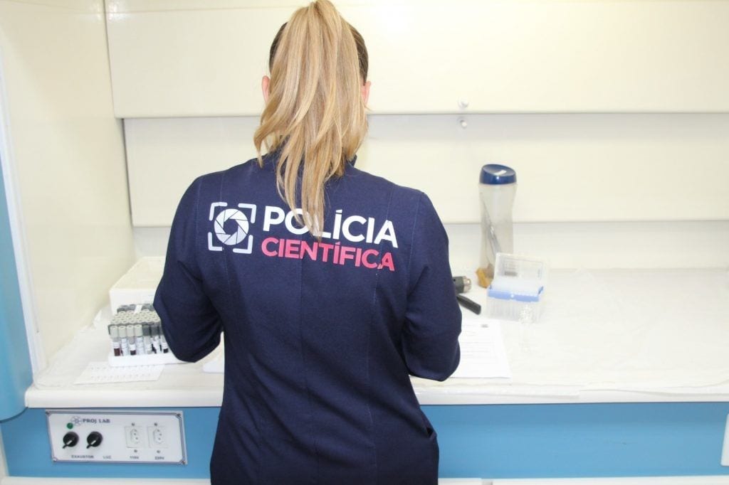 Governo de SP abre 55 vagas para médicos‑legistas na Polícia Técnico‑Científica