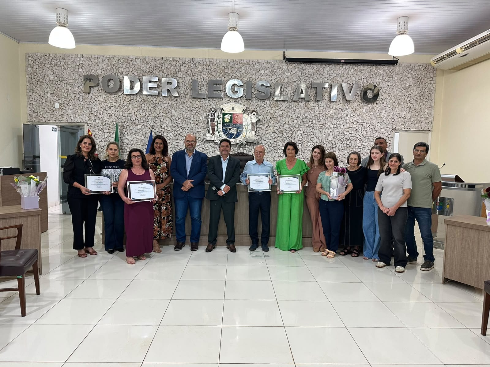 Cidade: Câmara entrega Prêmio Dr. Fauze Farah a cinco profissionais da Saúde