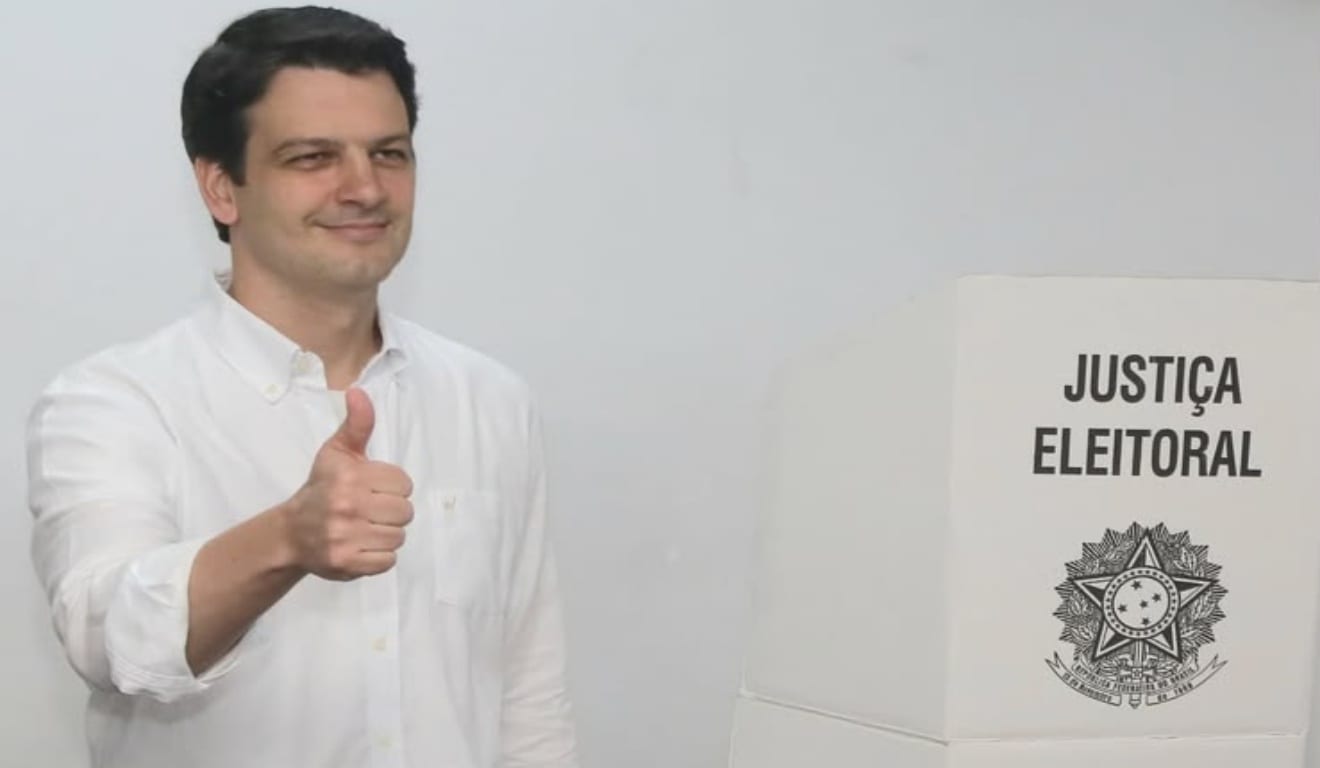 Eduardo Pimentel reage à vitória de petista: “Desejo ao presidente Lula sucesso”
