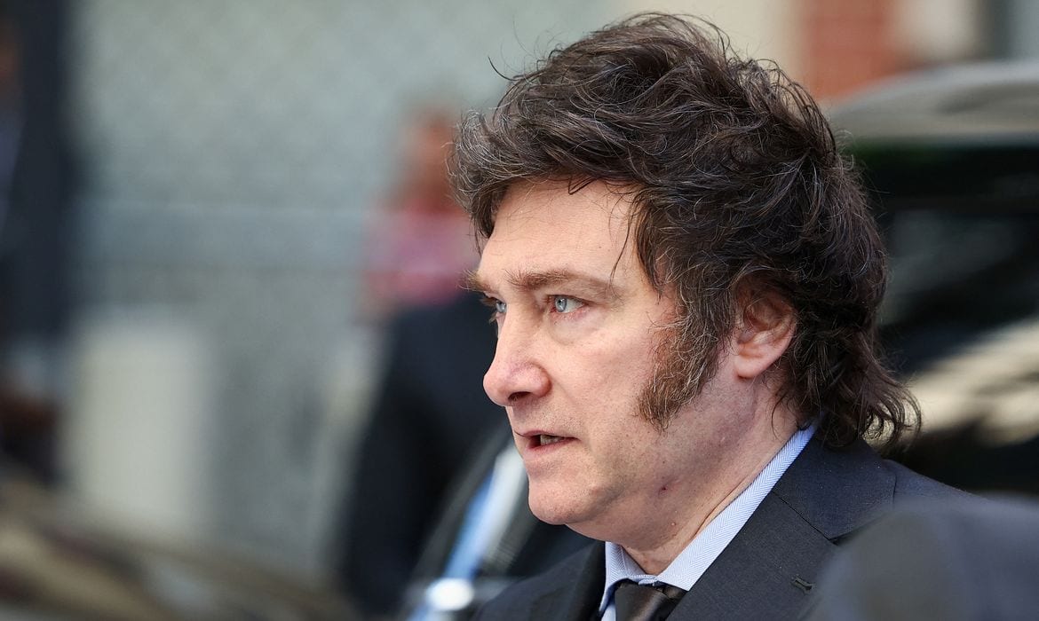 Economia da Argentina recua 1,7% em agosto sob risco de recessão