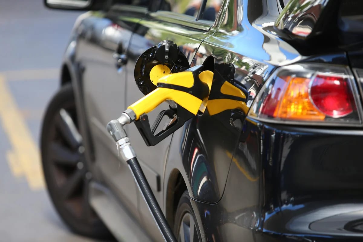 Gasolina e diesel sobem bem acima da inflação. E depois da eleição?