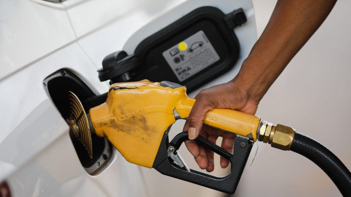 Especialista alerta risco de apagão de diesel no Brasil