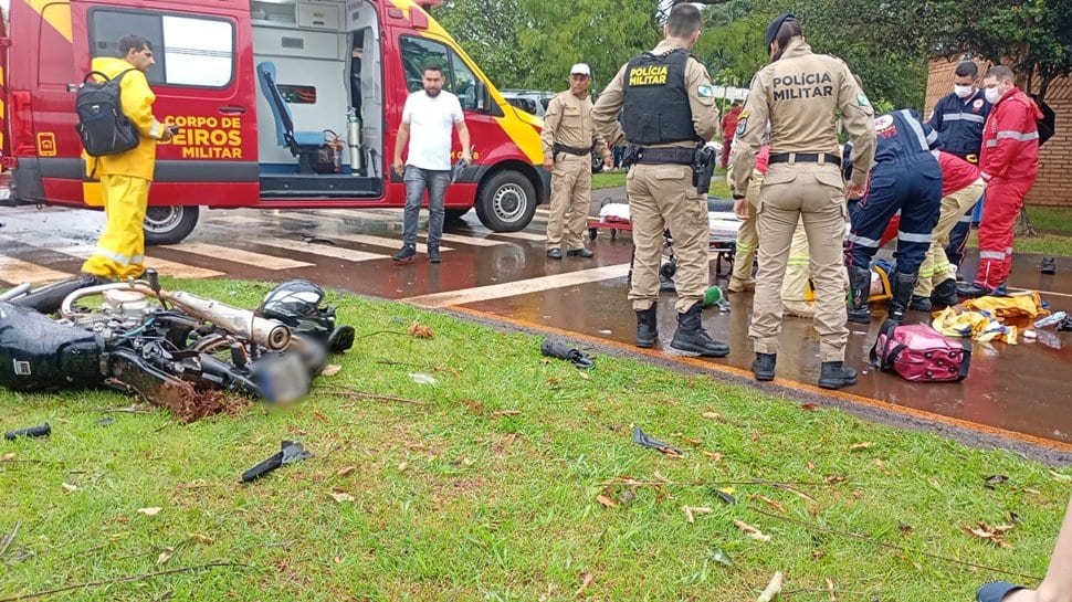 Colisão entre moto e Blazer deixa motociclista em estado grave em Campo Mourão