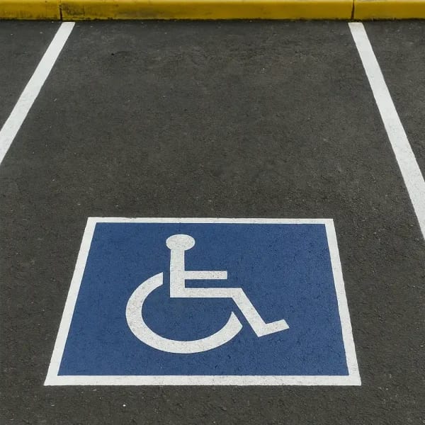 Vaga especial PCD pode ser solicitada de forma digital; veja como pedir