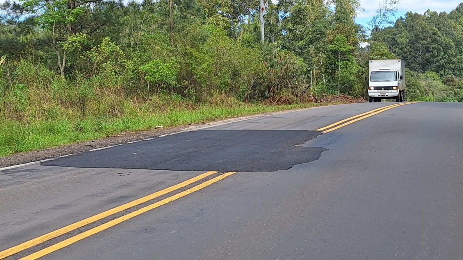 DAER tapou buracos na RSC-481 entre os trevos da Feijão e da Baixada, em Sobradinho