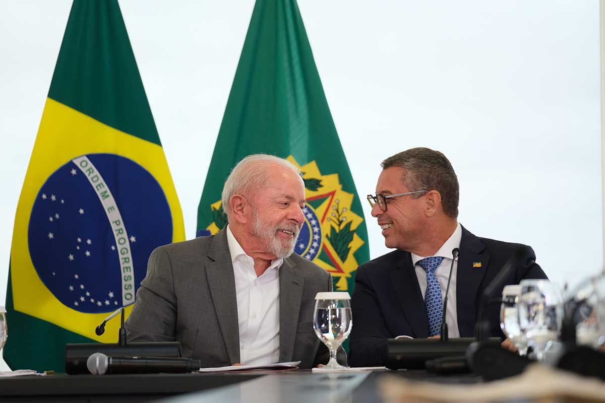 Lula e Fábio Mitidieri tomarão posse em novas datas em janeiro de 2027; confira