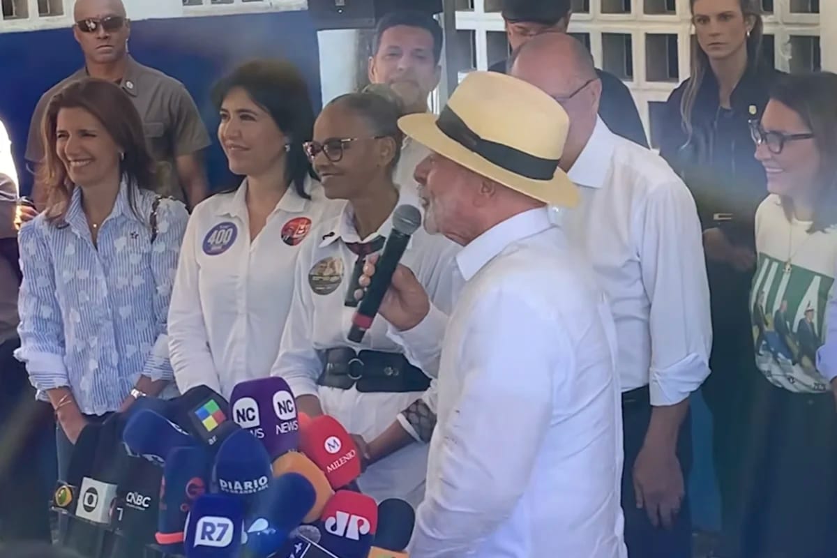 Lula pediu votos a jornalistas após votar em São Bernardo