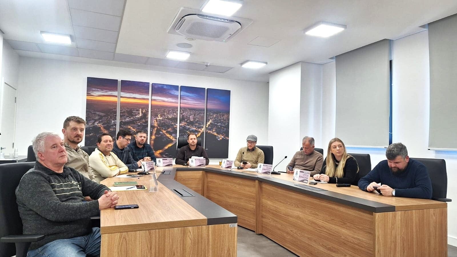 Contas de luz levam representantes da RGE a darem explicação na Câmara em Bento Gonçalves