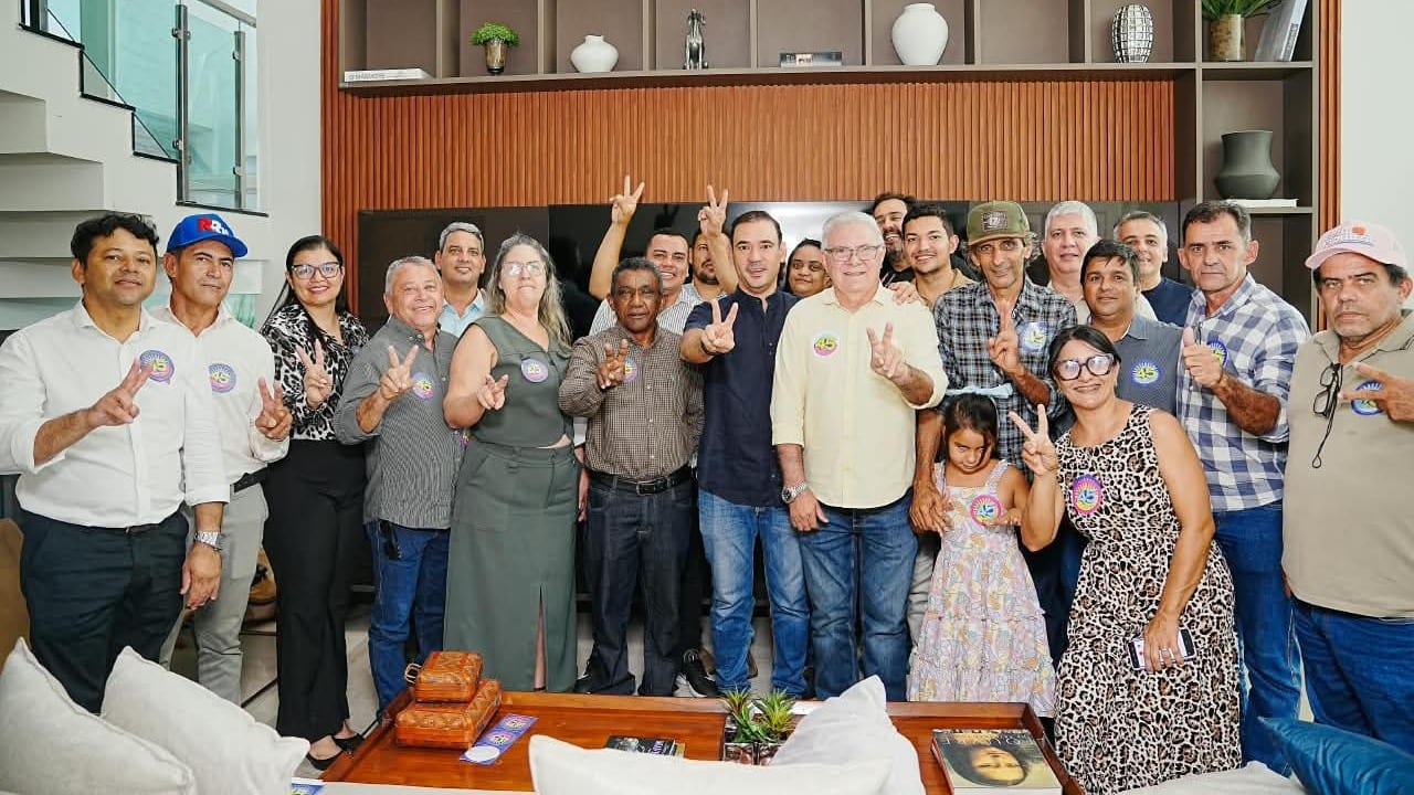 Irmão de Laurez, prefeito de Dueré e comitiva também vão para o palanque de Vicentinho