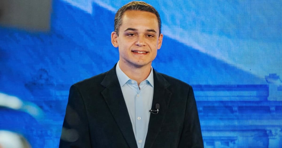 De delegado a governador: Veja quem é Lorenzo Pazolini