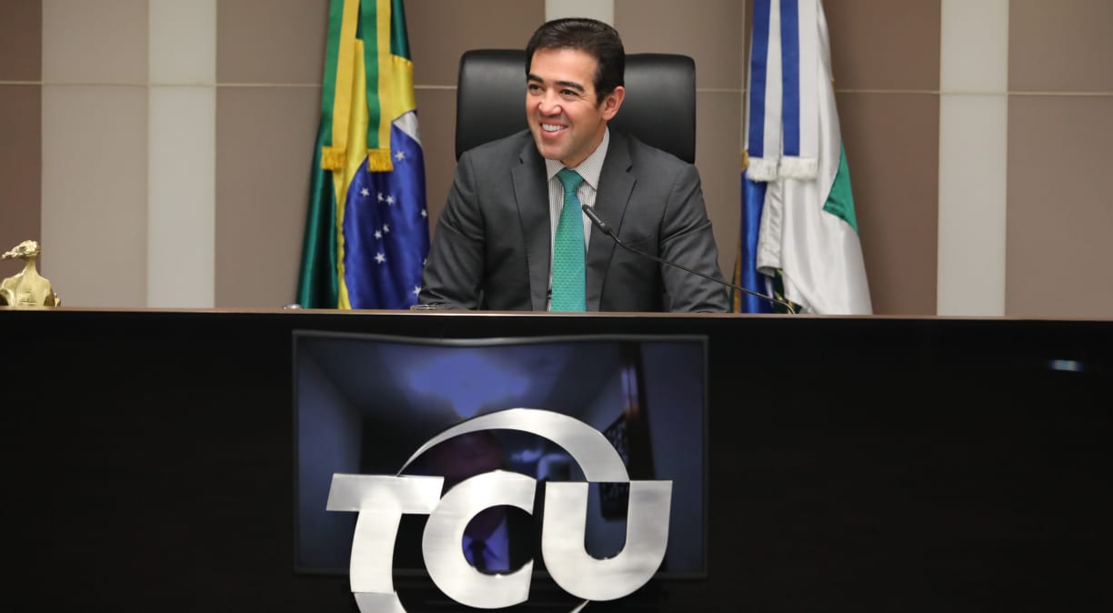 Bruno Dantas oficializa saída do TCU, e Rodrigo Pacheco é o favorito para vaga