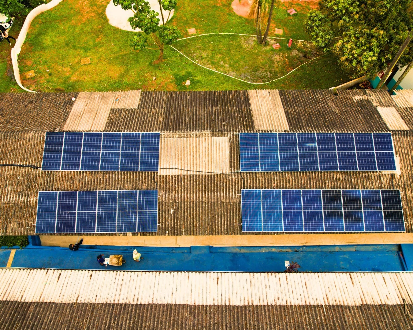 Ferraz instala 30 placas solares no Parque Nosso Recanto