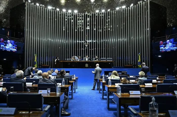 Senado analisa auxílio a produtores de cana e ampliação de adicional de fronteira
