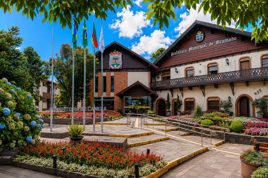 Prefeituras de Gramado e Canela terão expediente neste sábado